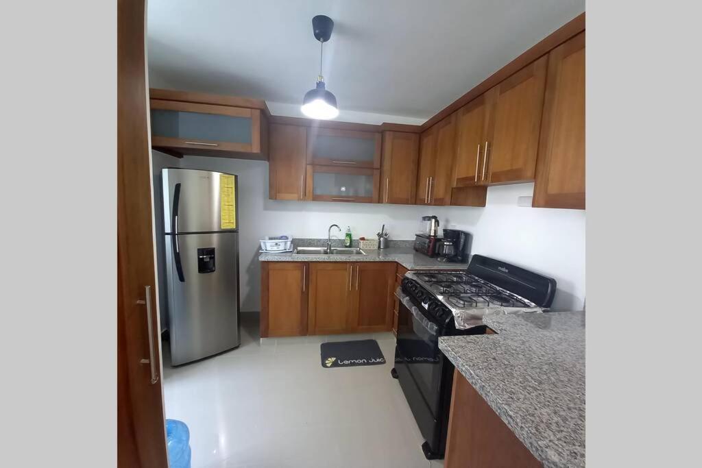 Confortable Apartamento De 3 Tres Habitaciones, Con Hermosa Vista De Area Verde, Ademas De Piscinas Y Juegos Infantiles En Area Recreativa Santiago De Los Caballeros Zewnętrze zdjęcie